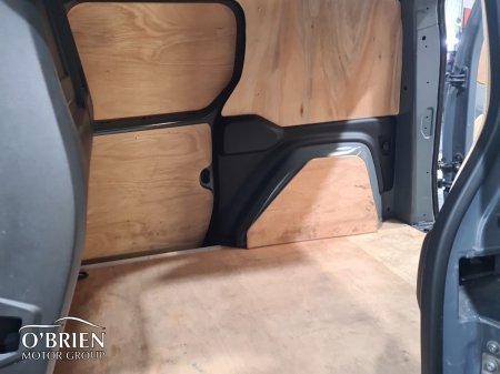 2025 Renault Kangoo - photo 11