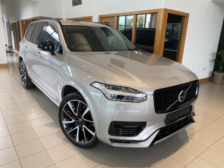 2023 Volvo XC90 T8 PHEV 455hp Ultimate (Dark Theme)