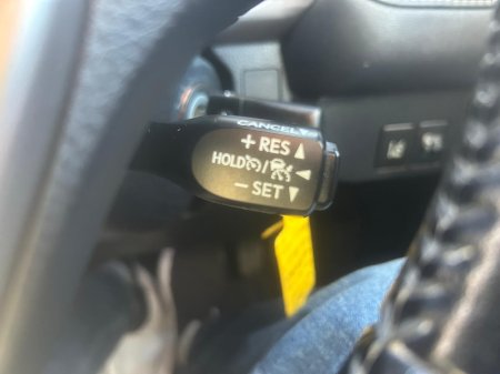 2017 Toyota RAV4 - photo 23