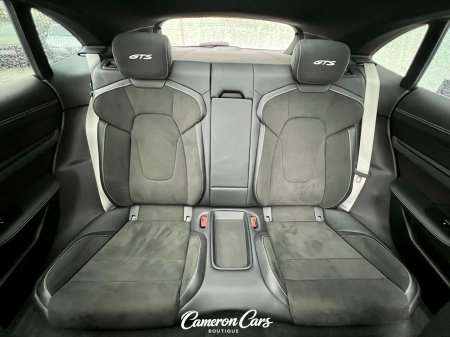 2023 Porsche Taycan - photo 23