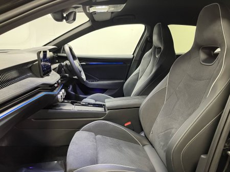 2025 Skoda Superb - photo 17