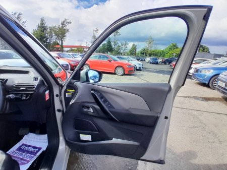 2017 Citroen C4 Picasso - photo 10