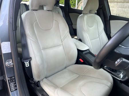 2016 Volvo V40 - photo 15