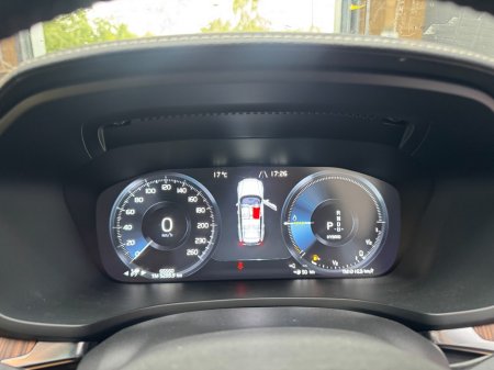 2021 Volvo V60 - photo 13