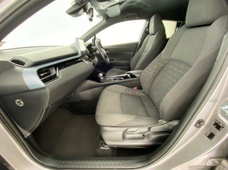 2022 Toyota C-HR - photo 6
