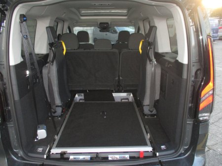 2026 Ford Tourneo Connect - photo 10