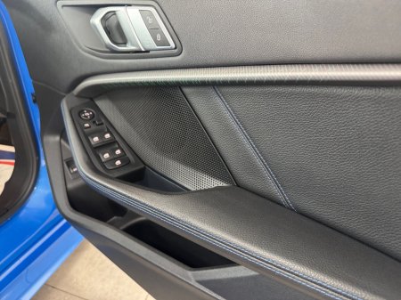 2021 BMW 1-Series - photo 12