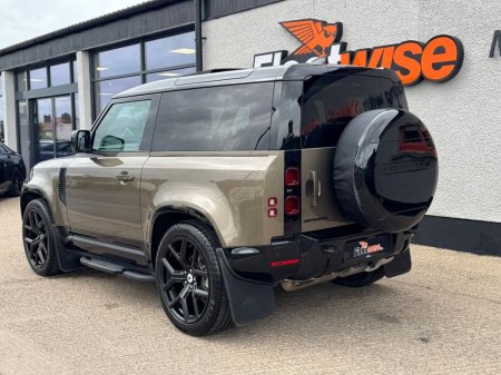 2022 Land Rover Defender - photo 6