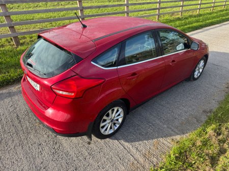 2017 Ford Focus - photo 8