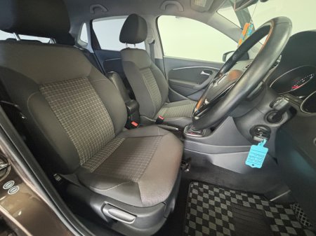 2014 Volkswagen Polo - photo 5