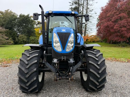 2014 New Holland T7.200 - photo 3