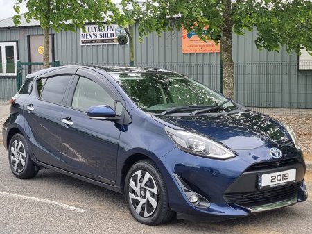 2019 Toyota Aqua - photo 9