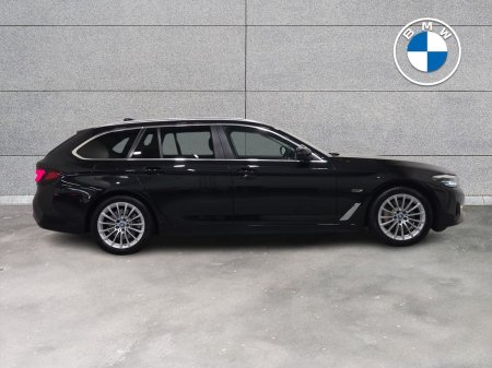 2023 BMW 5-Series - photo 25
