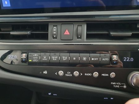 2024 Lexus ES - photo 27