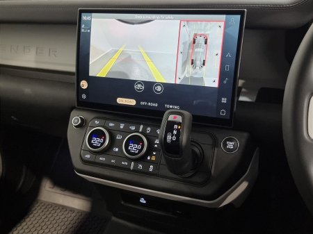 2026 Land Rover Defender - photo 17