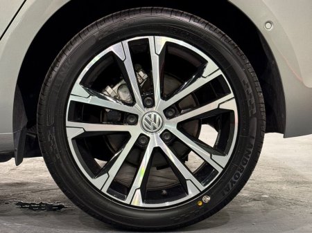 2020 Volkswagen Golf - photo 10