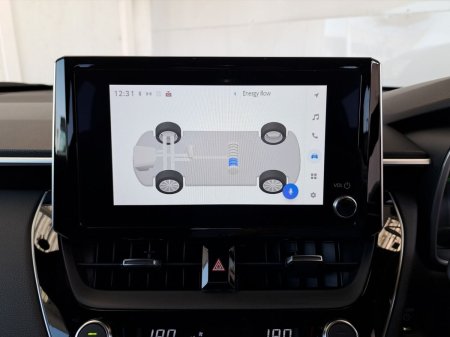 2025 Toyota Corolla Cross - photo 18