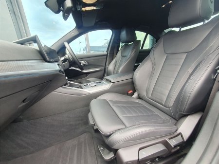 2023 BMW 3-Series - photo 7