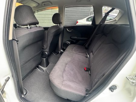 2013 Honda Fit - photo 13