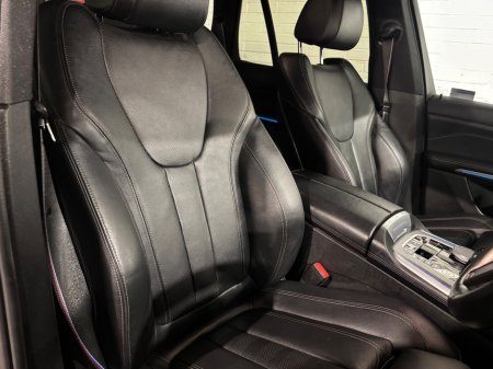 2021 BMW X5 - photo 12
