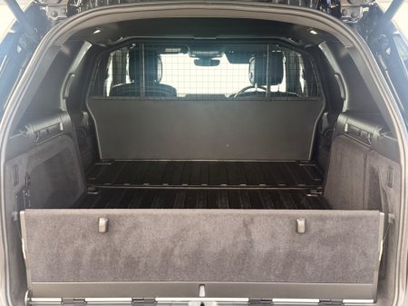 2023 Land Rover Discovery - photo 18
