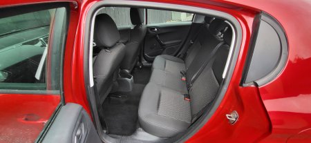 2017 Peugeot 208 - photo 11
