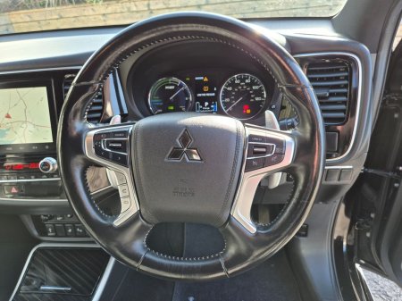 2021 Mitsubishi Outlander - photo 17