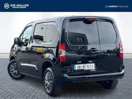 2026 Peugeot Partner - photo 2