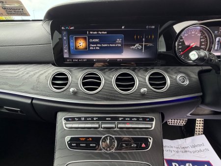 2018 Mercedes-Benz E-Class - photo 22