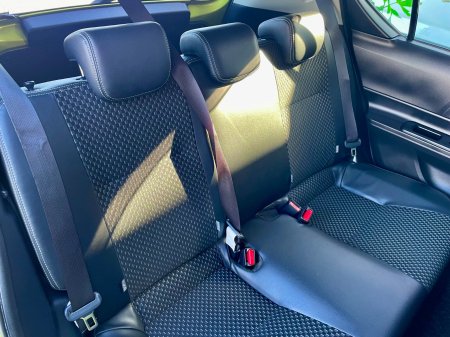 2017 Toyota Aqua - photo 19