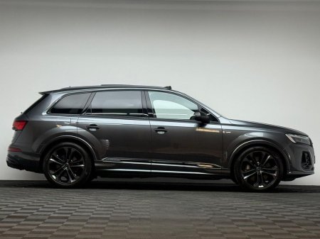 2025 Audi Q7 - photo 8