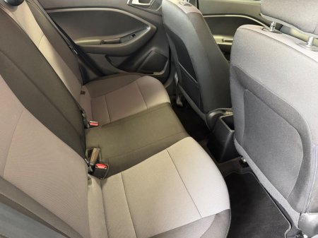 2017 Hyundai i20 - photo 14