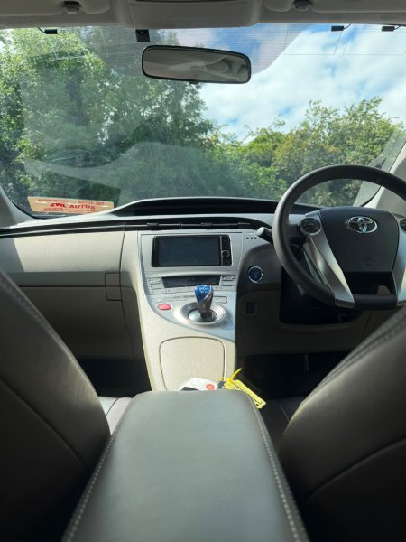 2014 Toyota Prius - photo 9