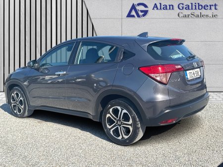 2017 Honda HR-V - photo 2