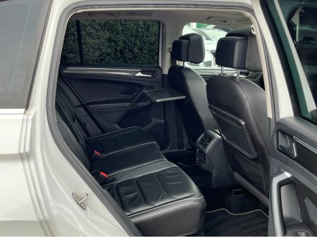 2020 Volkswagen Tiguan - photo 10