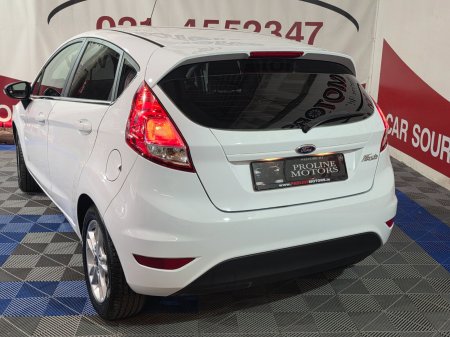 2016 Ford Fiesta - photo 9