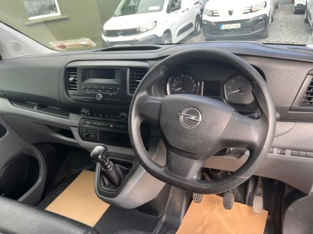 2022 Opel Vivaro - photo 13