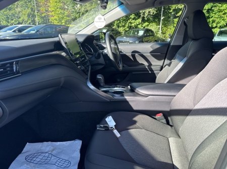 2023 Toyota Camry - photo 6
