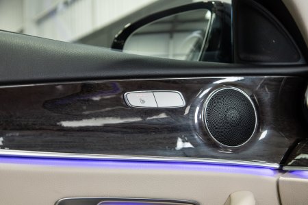 2022 Mercedes-Benz E-Class - photo 16