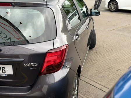 2017 Toyota Yaris - photo 19