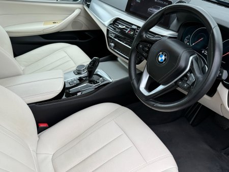 2019 BMW 5-Series - photo 11