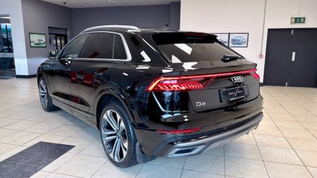 2020 Audi Q8 - photo 25
