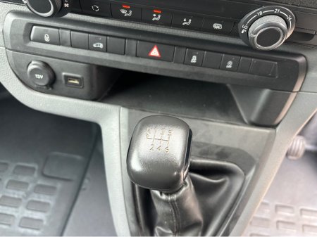 2022 Opel Vivaro - photo 7