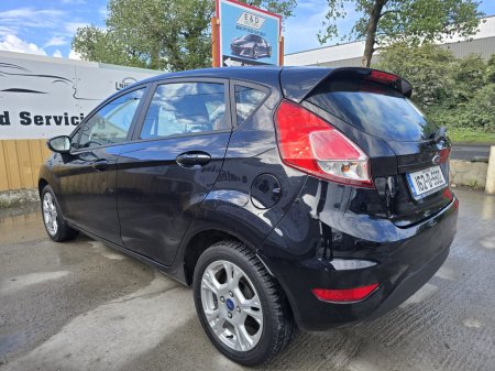 2016 Ford Fiesta - photo 7