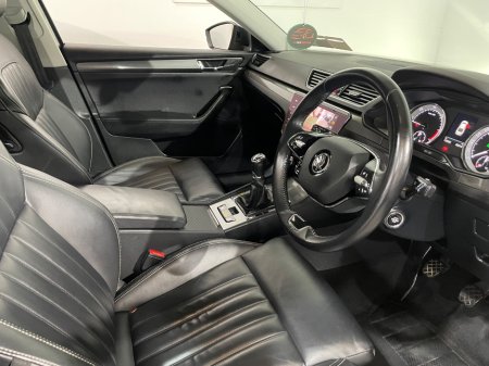 2021 Skoda Superb - photo 10