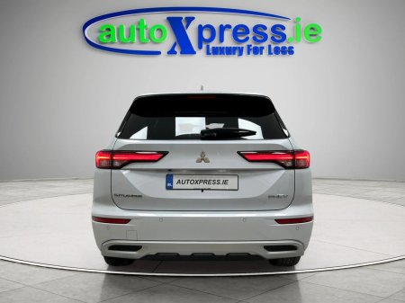 2023 Mitsubishi Outlander - photo 11