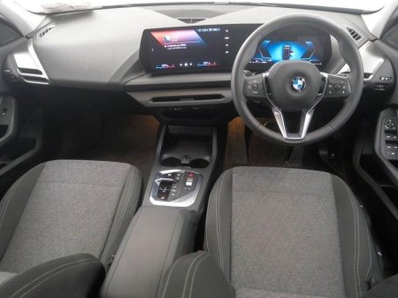 2026 BMW 1-Series - photo 4