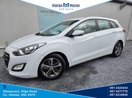 2016 Hyundai i30 1.6 TOURER DELUXE 5DR
