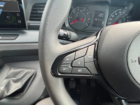 2026 Nissan Interstar - photo 9