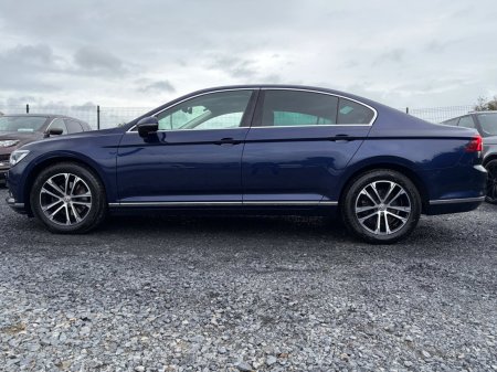 2019 Volkswagen Passat - photo 4